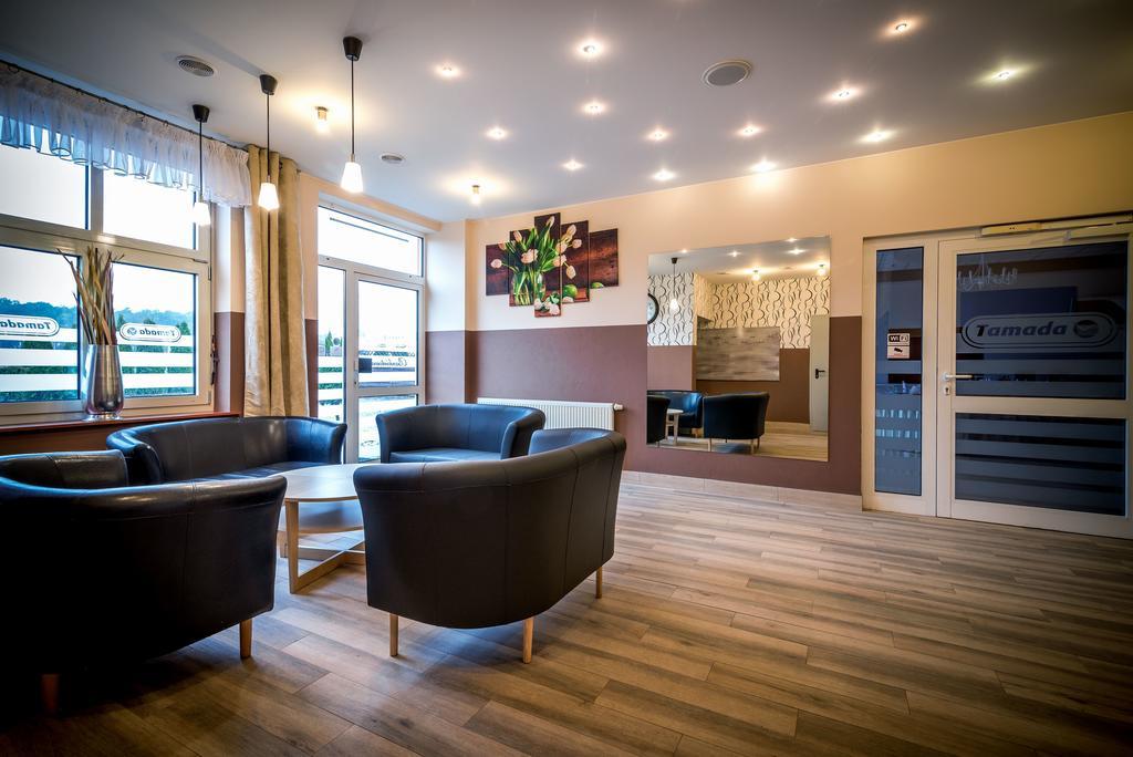 Tamada Aparthotel Ozorków Kültér fotó