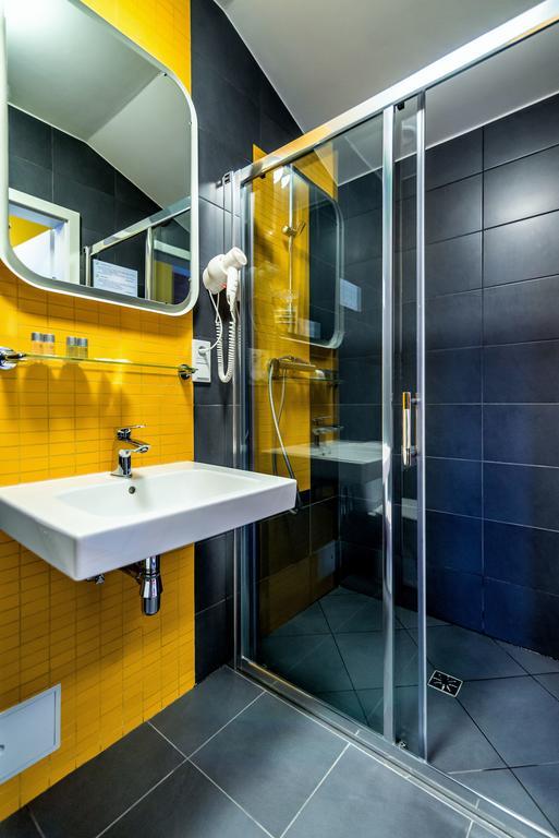 Tamada Aparthotel Ozorków Szoba fotó